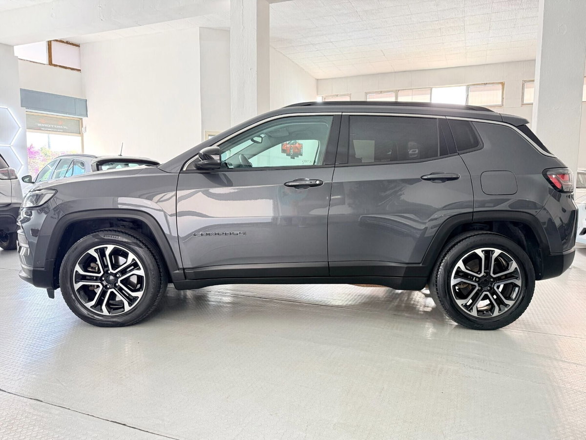 Jeep Compass 1.3 T4 190CV PHEV AT6 4xe Limited (3)