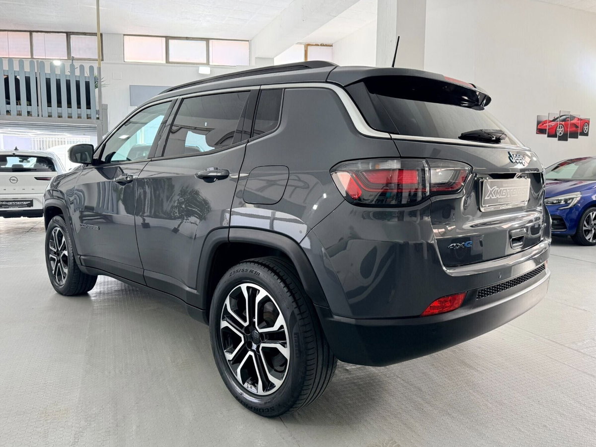 Jeep Compass 1.3 T4 190CV PHEV AT6 4xe Limited (4)