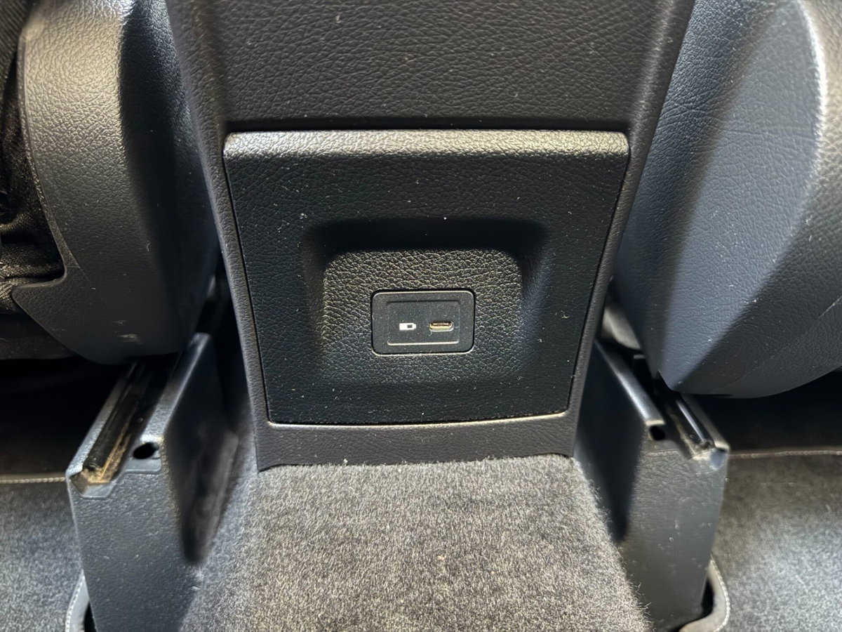 Mercedes-Benz Classe B 180 d Automatic Sport Plus (19)