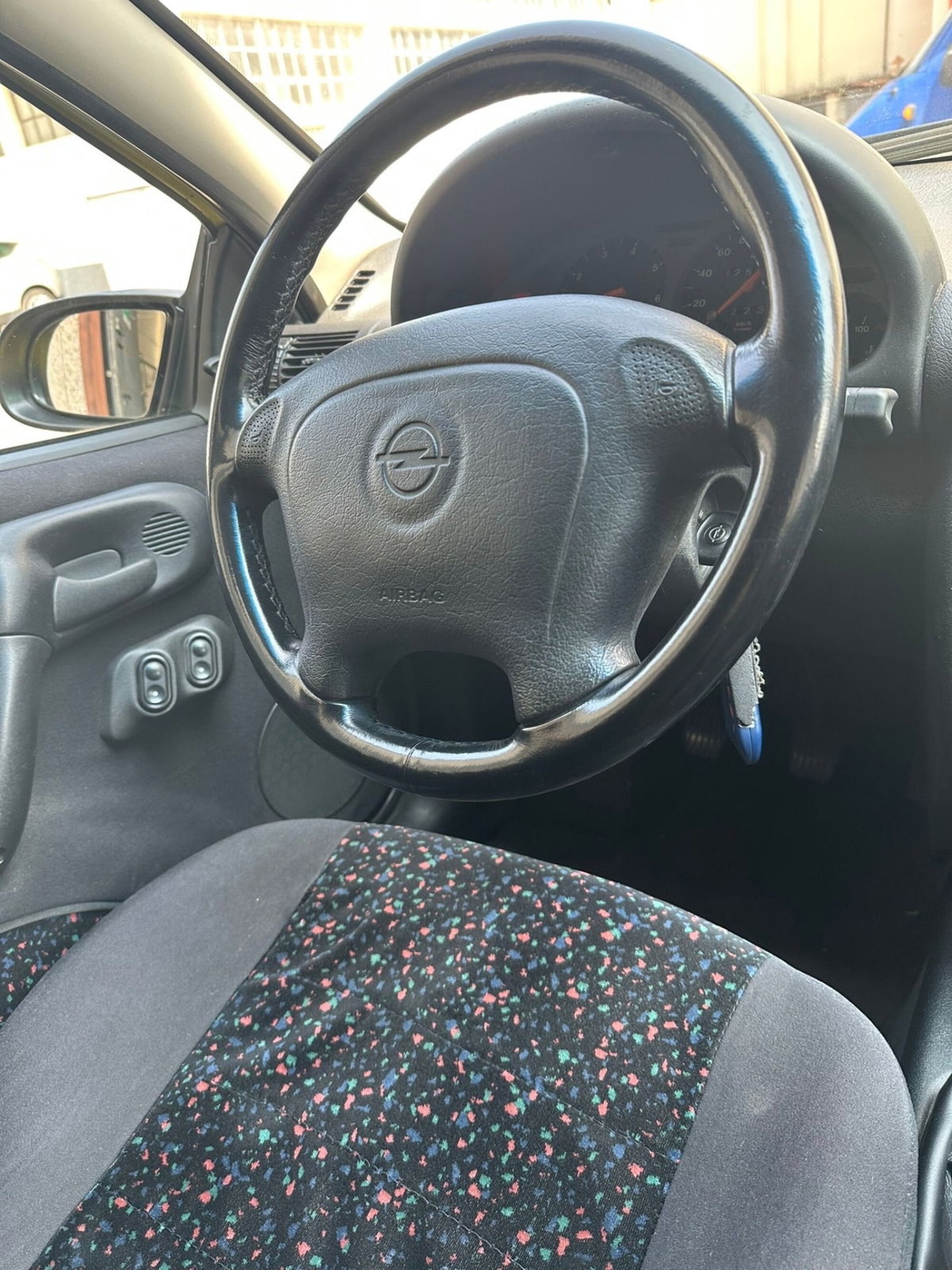 Opel Tigra 16V cat (14)