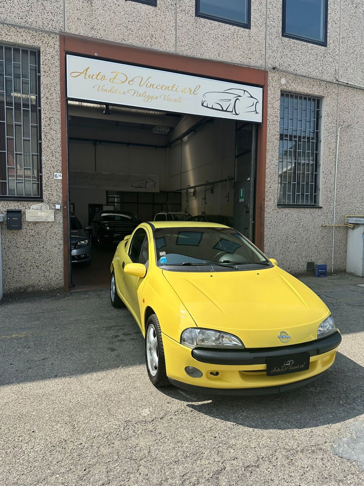 Opel Tigra 16V cat (3)