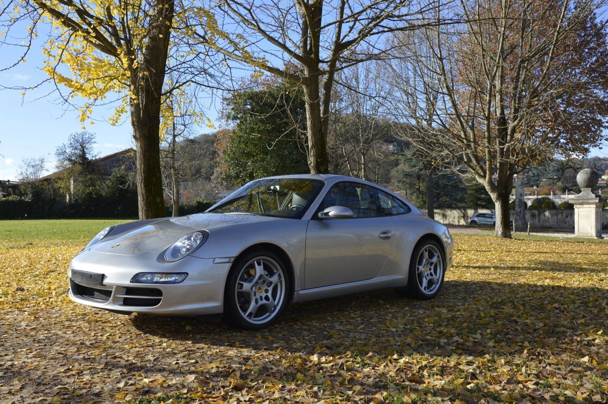 Porsche 911 Coupé Carrera cat