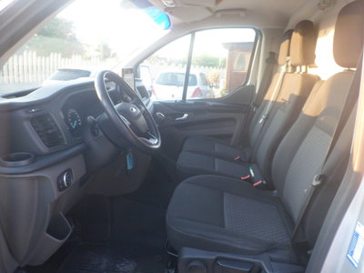 Ford Transit Custom Furgone 340 2.0 EcoBlue 130 PL-DC Furgone Titanium (11)