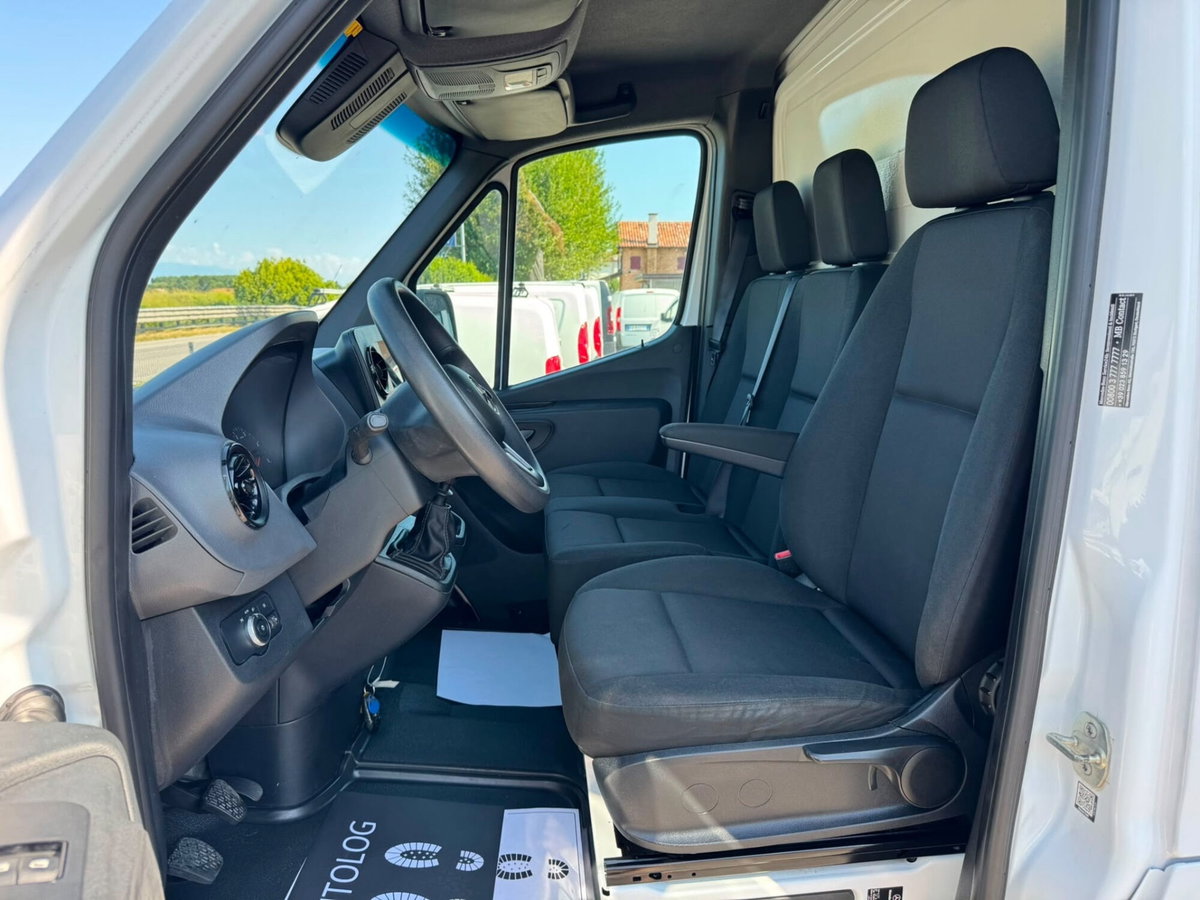Mercedes-Benz Sprinter Tp43/35 414 CDI RWD RG Cabinato (11)