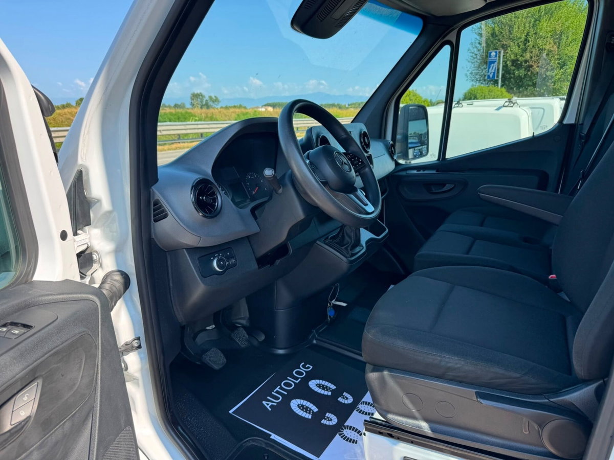 Mercedes-Benz Sprinter Tp43/35 414 CDI RWD RG Cabinato (12)