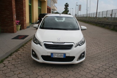 Peugeot 108 72 5 porte Allure usata