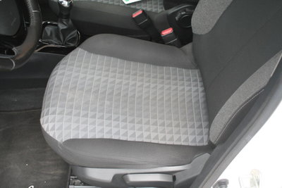 Peugeot 108 72 5 porte Allure (14)