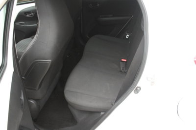 Peugeot 108 72 5 porte Allure (15)