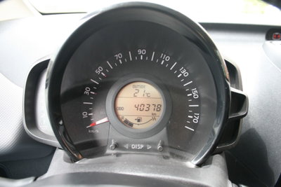 Peugeot 108 72 5 porte Allure (9)