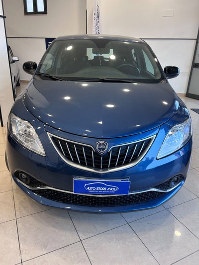 Lancia Ypsilon 1.0 FireFly 5 porte S&S Hybrid Silver Plus (2)