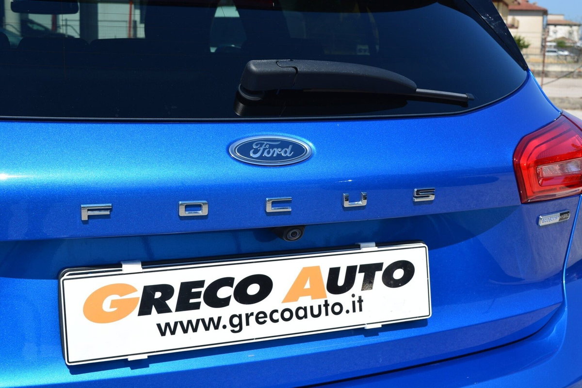 Ford Focus 1.0 EcoBoost Hybrid 125 CV Powershift 5p. ST-Line X (10)