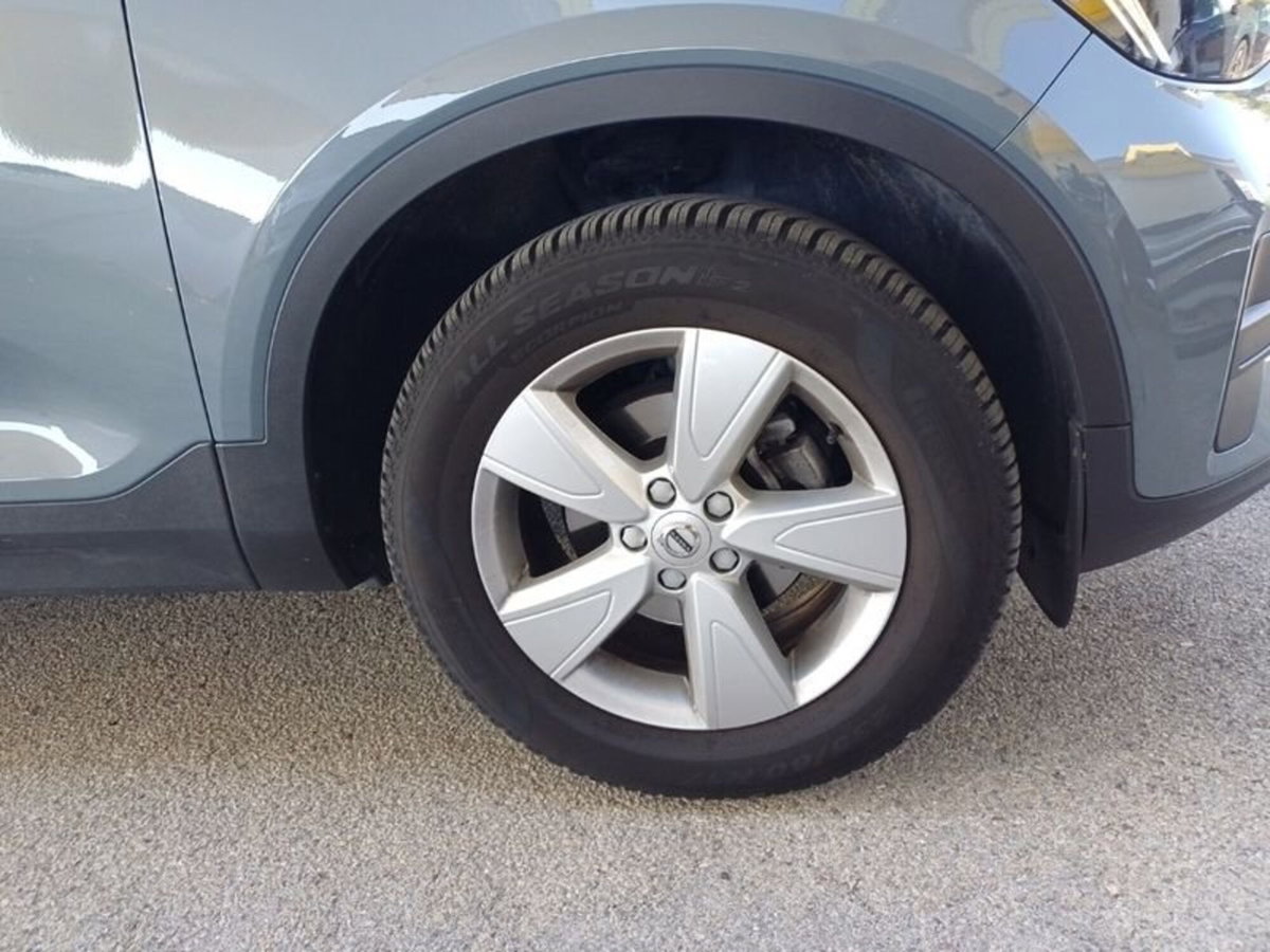 Volvo XC40 T2 Essential N1 (12)