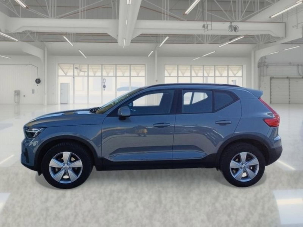 Volvo XC40 T2 Essential N1 (4)