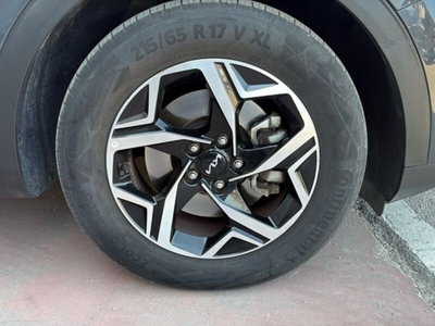 Kia Sportage 1.6 crdi mhev Business dct (7)