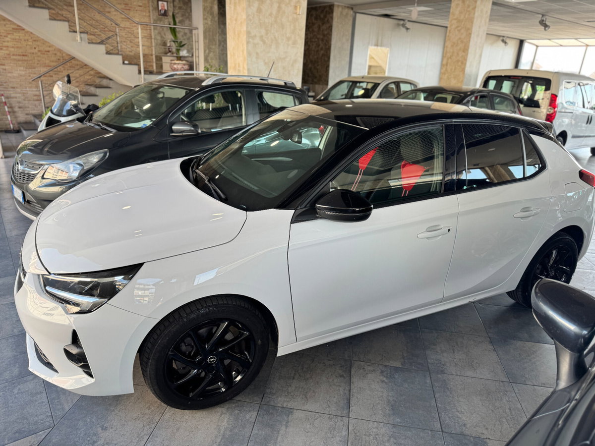 Opel Corsa 1.2 100 CV GS Line