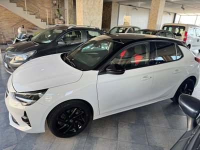 Opel Corsa 1.2 100 CV GS Line usata