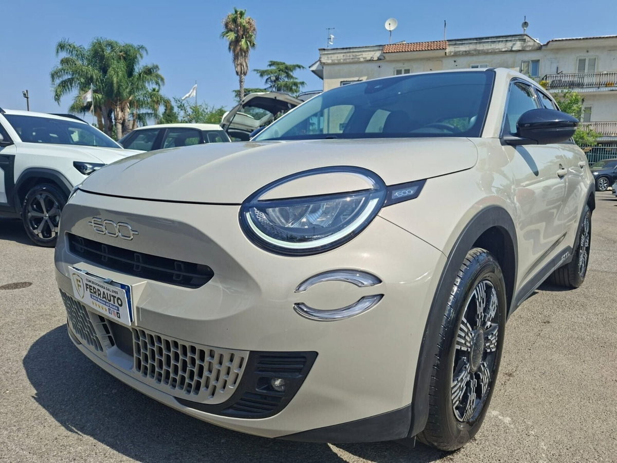 Fiat 600 1.2 hybrid 145cv auto (19)