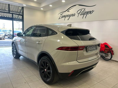 Jaguar E-Pace 2.0D 150 CV AWD aut. R-Dynamic (3)