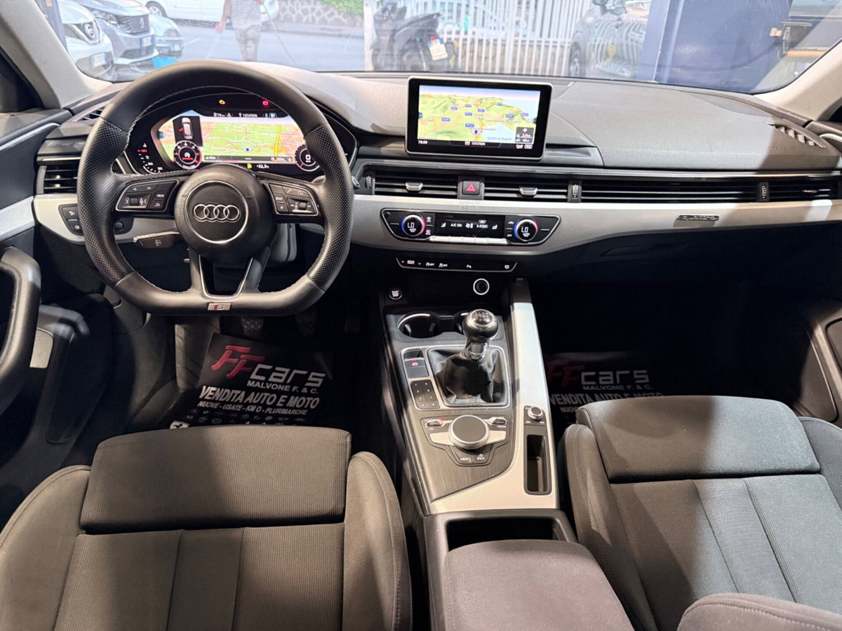 Audi A4 2.0 TDI 150 CV ultra Sport (11)