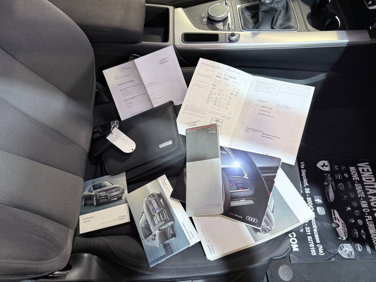 Audi A4 2.0 TDI 150 CV ultra Sport (17)
