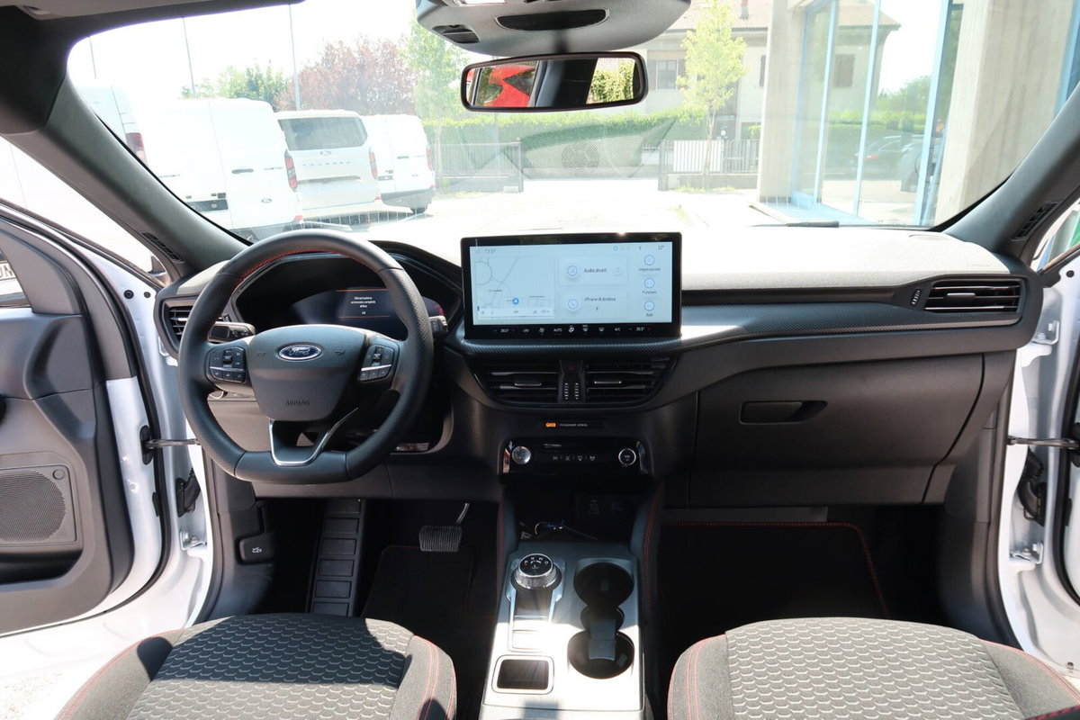 Ford Kuga 1.5 ecoboost ST-Line 2wd 150cv (7)