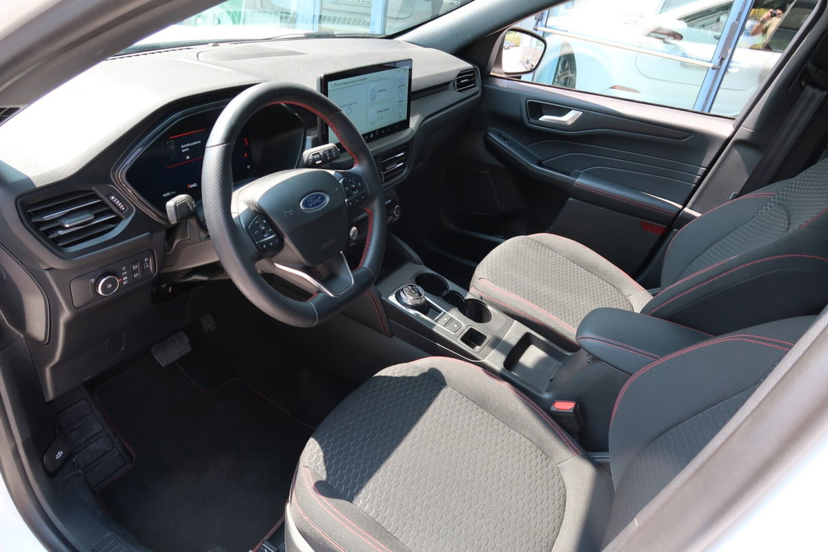 Ford Kuga 1.5 ecoboost ST-Line 2wd 150cv (8)