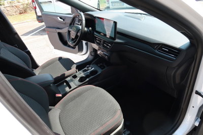 Ford Kuga 1.5 ecoboost ST-Line 2wd 150cv (9)