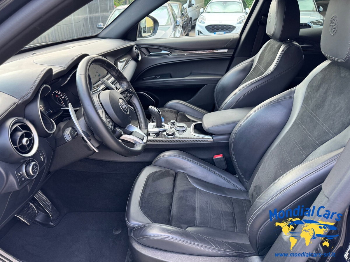 Alfa Romeo Stelvio Stelvio 2.2 Turbodiesel 210 CV AT8 Q4 Veloce Tì (11)