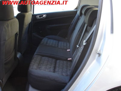 Peugeot 307 16V HDi 110CV 5p. HDI Clima (10)