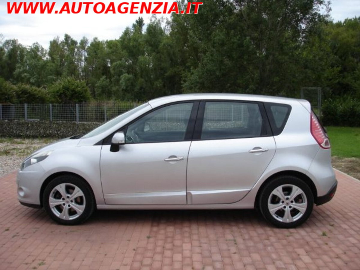 Renault Scenic E-Tech Electric 1.5 dCi 110CV Luxe (3)
