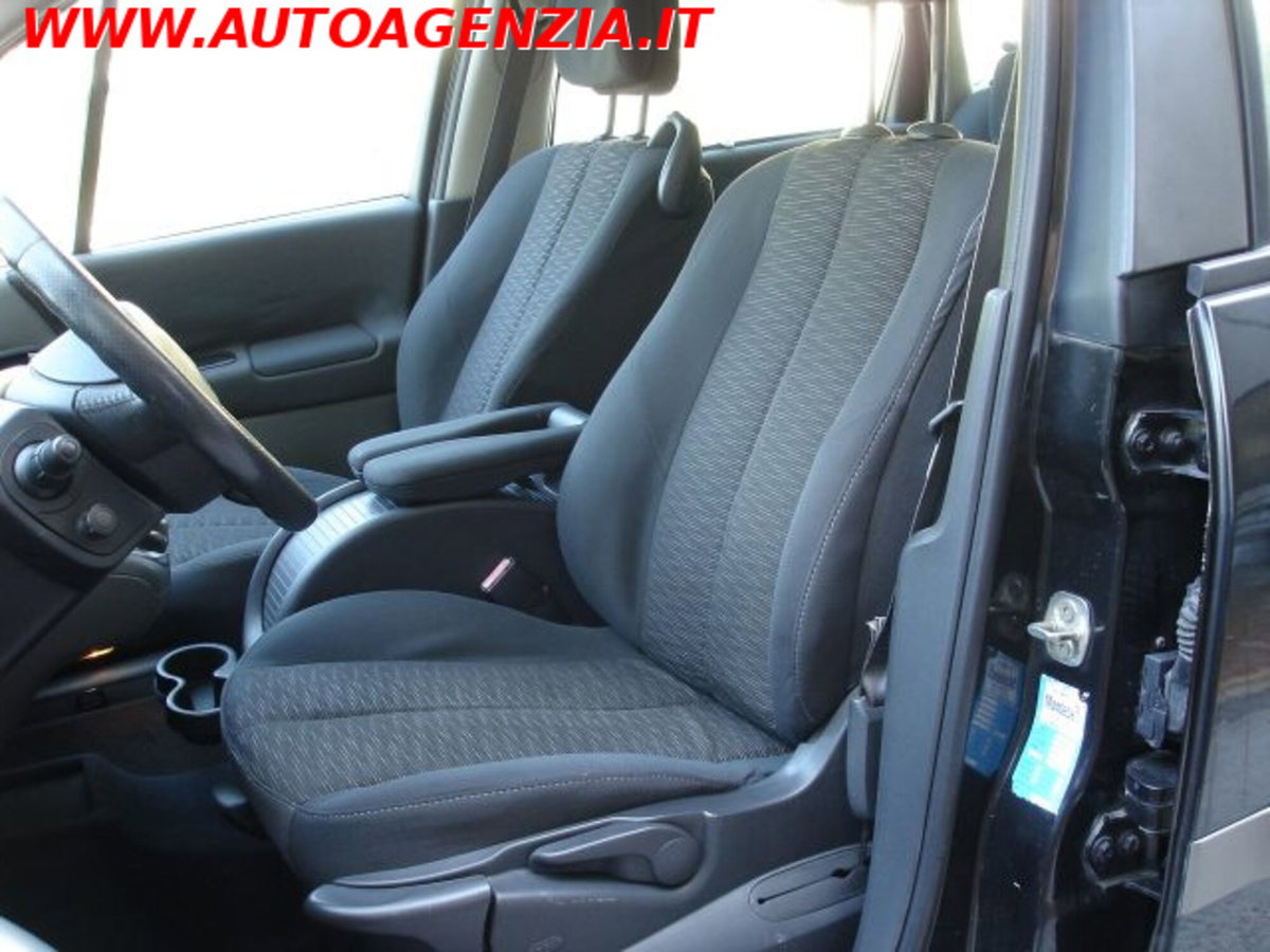 Renault Scenic E-Tech Electric 1.5 dCi/105CV Dynamique (9)