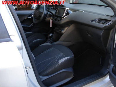 Peugeot 208 VTi 82 CV 5 porte Active (13)