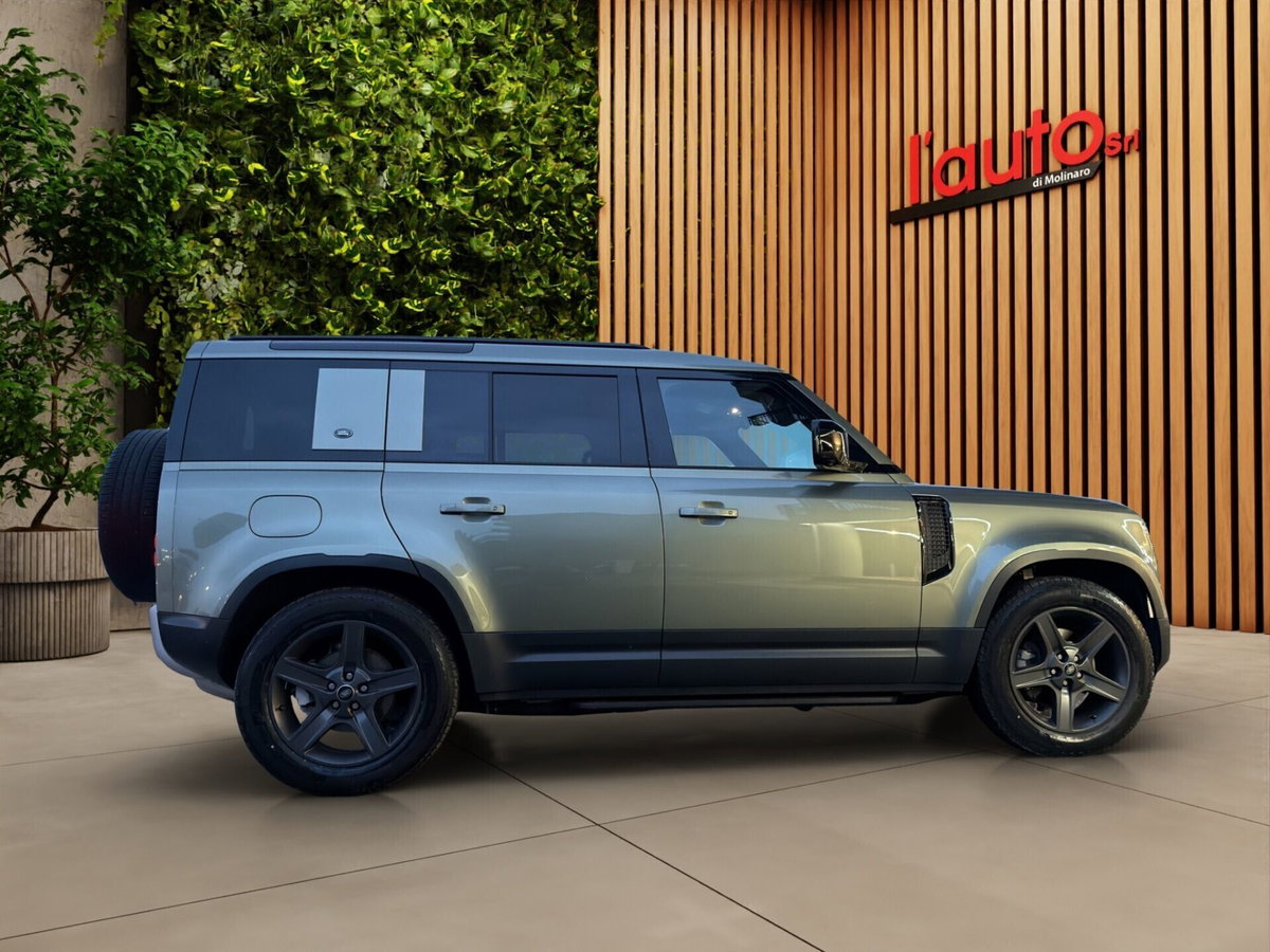 Land Rover Defender 110 3.0d i6 mhev X-Dynamic SE awd 200cv auto (6)