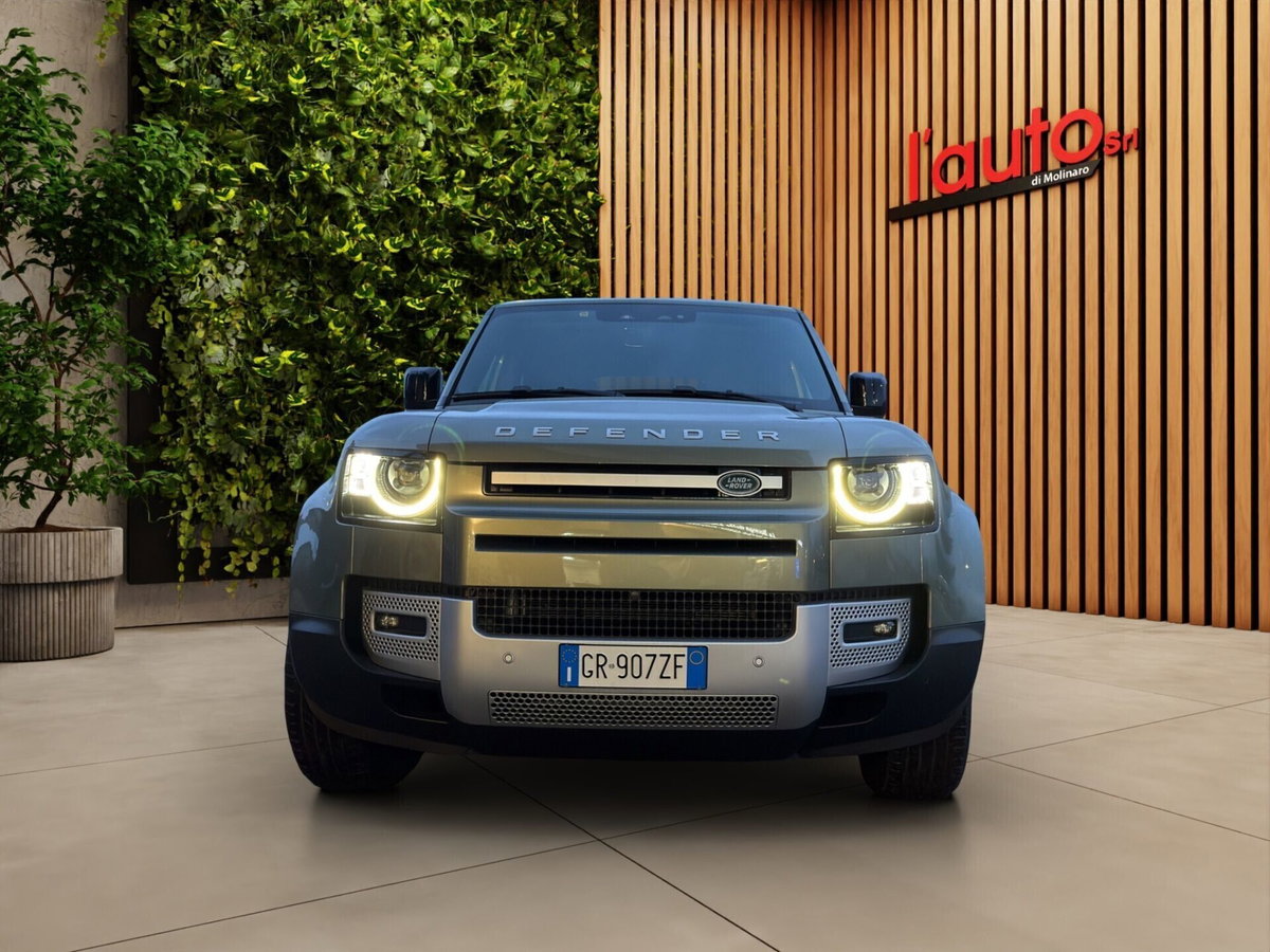 Land Rover Defender 110 3.0d i6 mhev X-Dynamic SE awd 200cv auto (8)