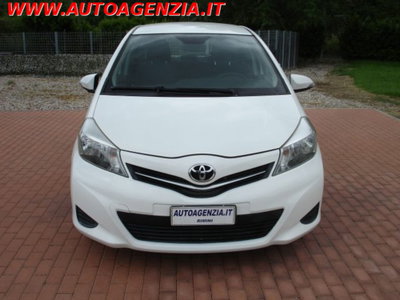 Toyota Yaris 1.0 5 porte Now GPL (6)