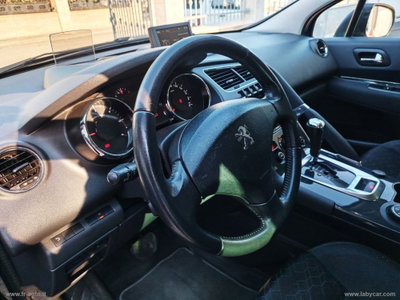 Peugeot 3008 BlueHDi 120 EAT6 S&S Crossway (9)