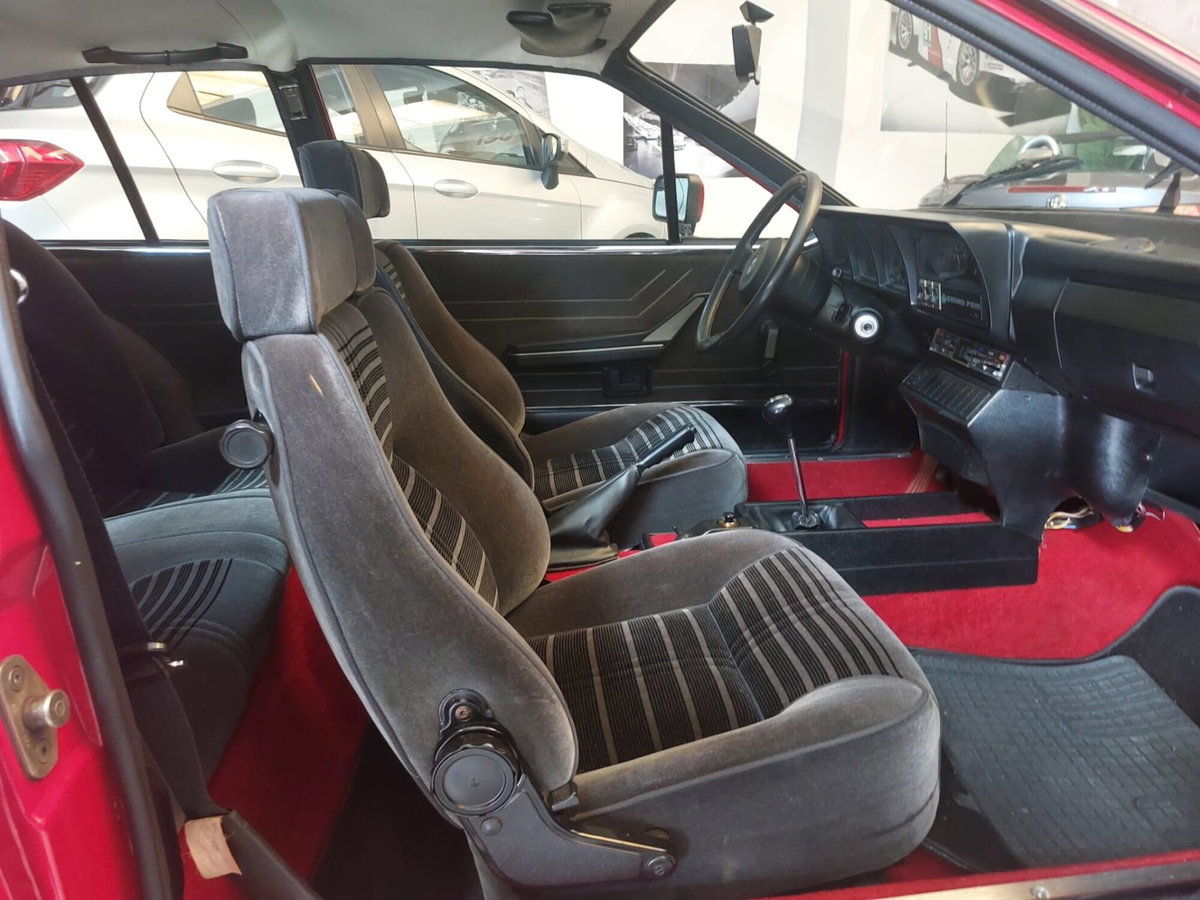 Alfa Romeo Alfetta GTV 2.0 Grand Prix (14)