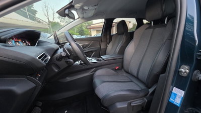 Peugeot 3008 BlueHDi 130 S&S EAT8 Allure Pack (10)