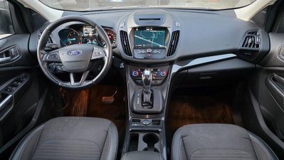 Ford Kuga 1.5 TDCI 120 CV S&S 2WD Powershift Edition (13)