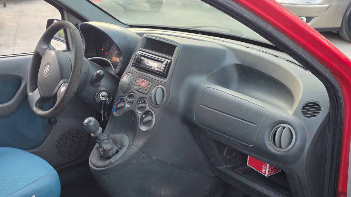Fiat Panda 1.3 MJT 16V 4x4 (9)