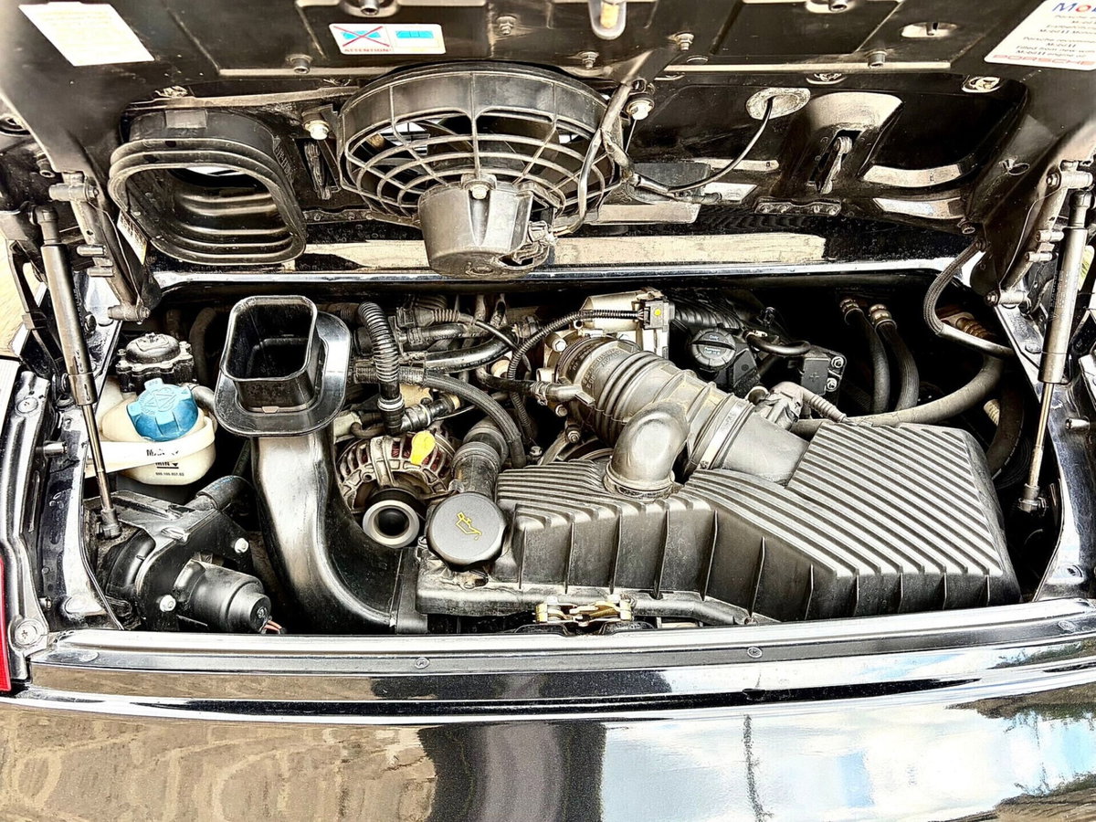 Porsche 911 Coupé Carrera 4S cat (20)