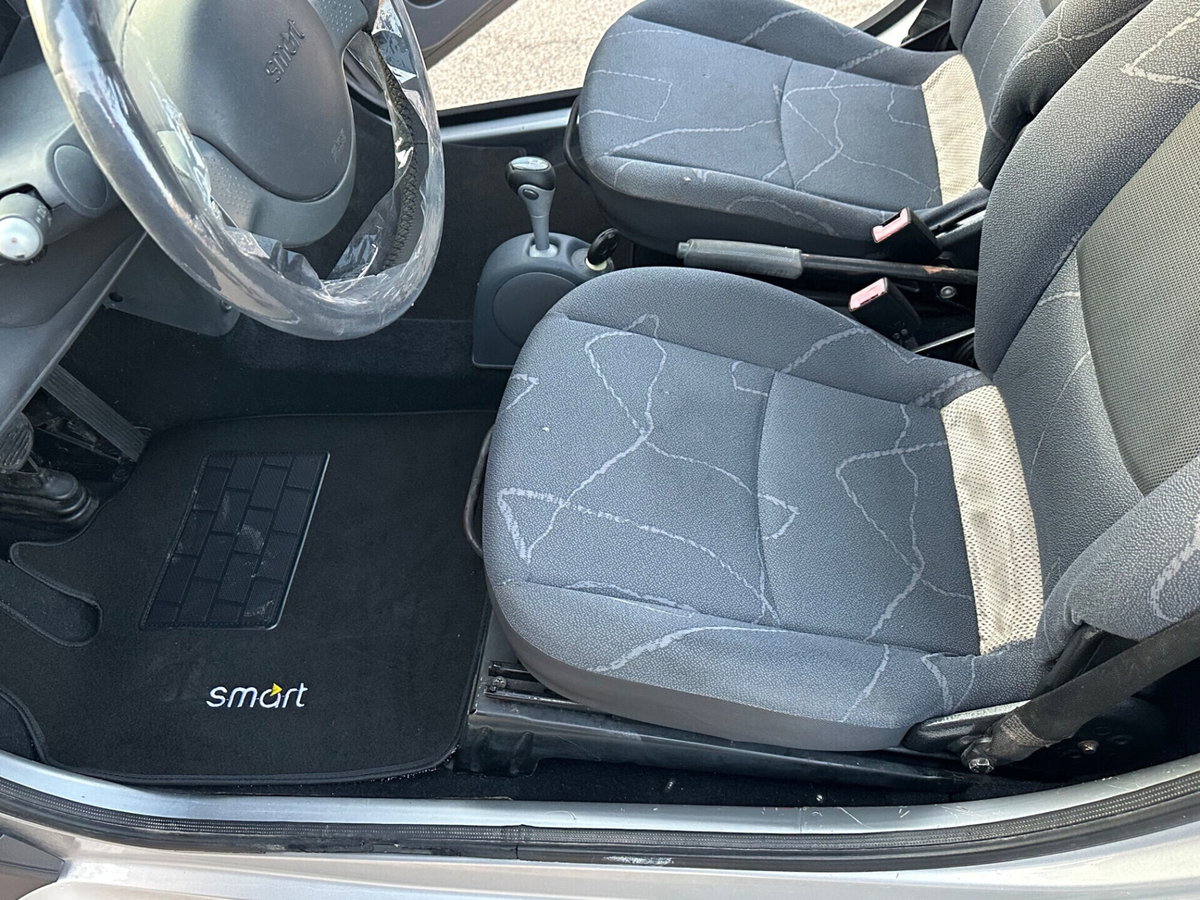 smart Fortwo 700 coupé pure (37 kW) (11)
