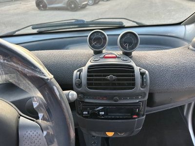 smart Fortwo 700 coupé pure (37 kW) (12)