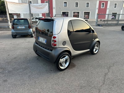 smart Fortwo 700 coupé pure (37 kW) (3)