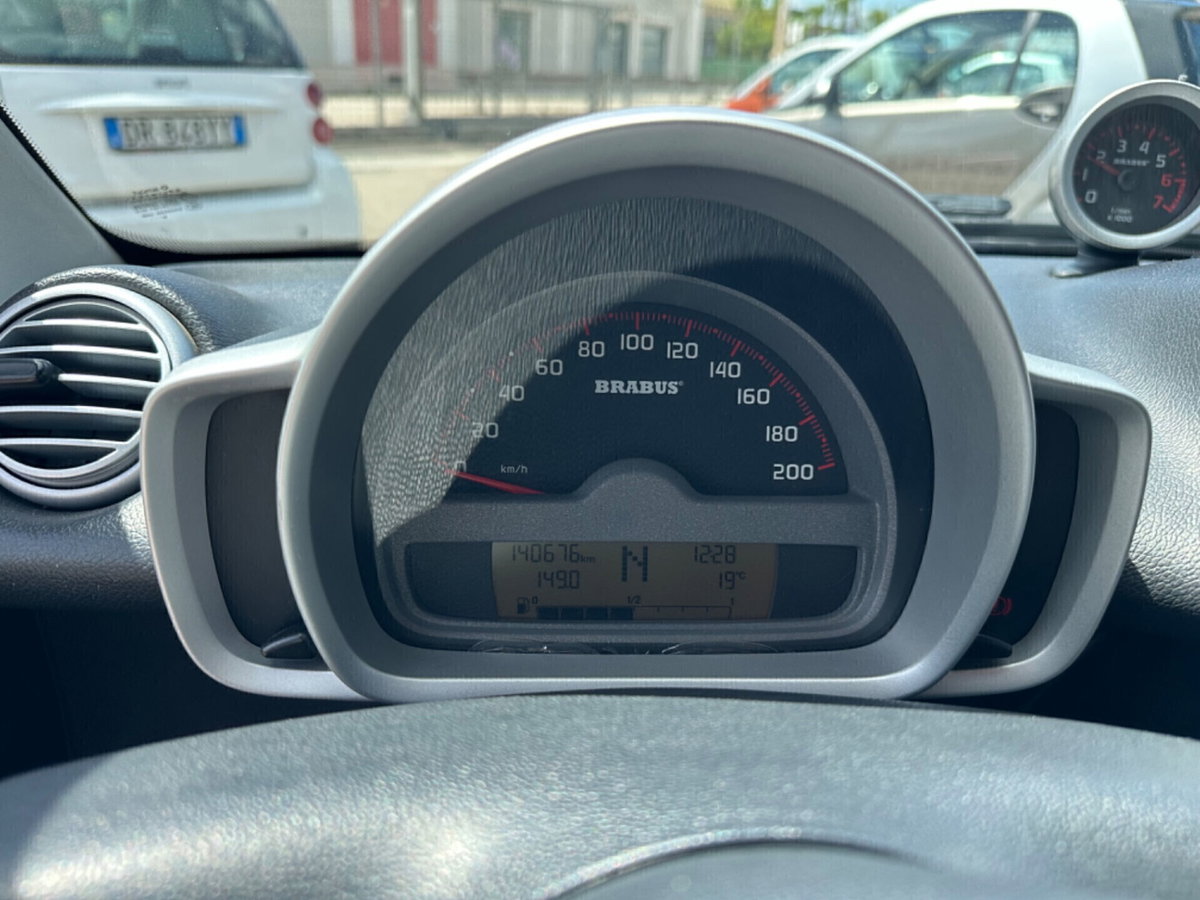 smart Fortwo Cabrio 1000 72 kW cabrio BRABUS Xclusive (16)