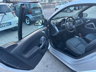 smart Fortwo 1000 52 kW MHD coupé pulse (10)