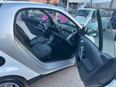smart Fortwo 1000 52 kW MHD coupé pulse (11)