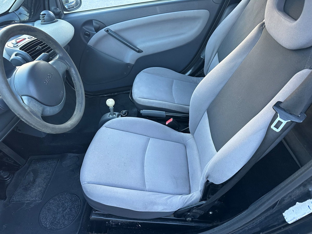 smart Fortwo 800 coupé pure cdi (10)