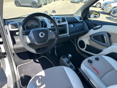smart Fortwo 1000 52 kW MHD coupé pulse (14)