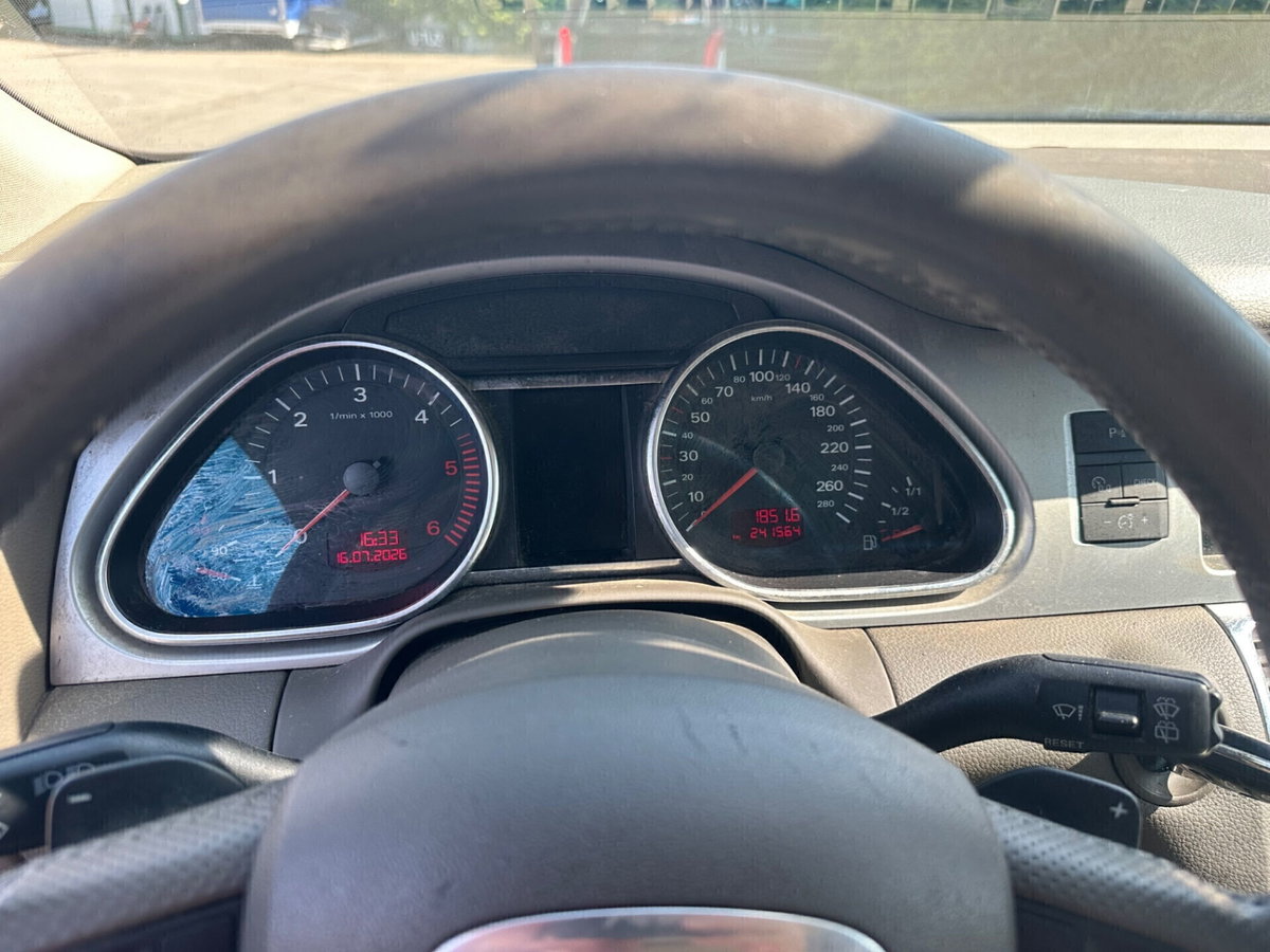 Audi Q7 3.0 V6 TDI 240 CV quattro tiptronic Advanced Plus (11)